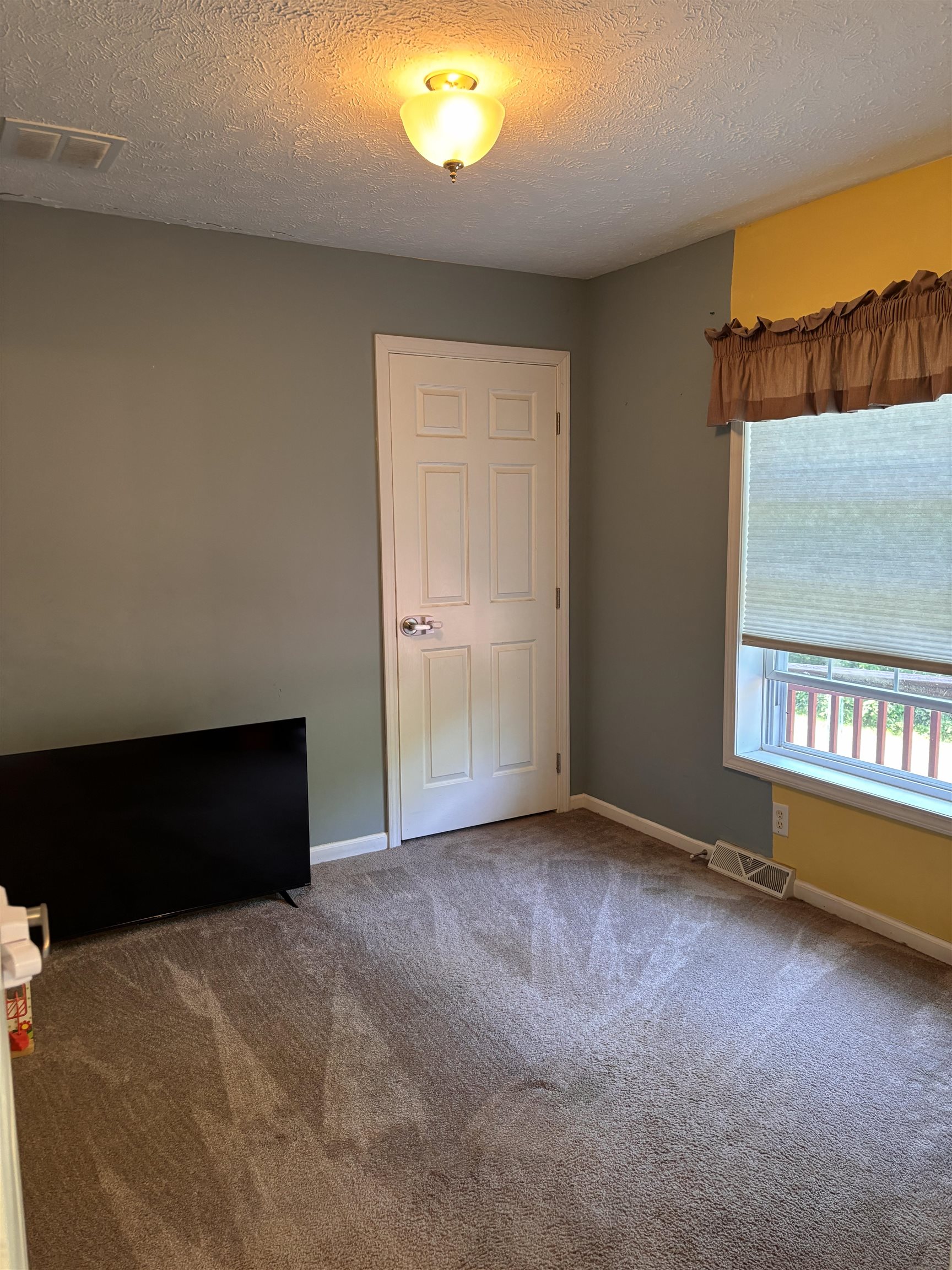 17536 Honor Highway Interlochen, MI 49643 - Photo 10 of 16 Gallery Image 10