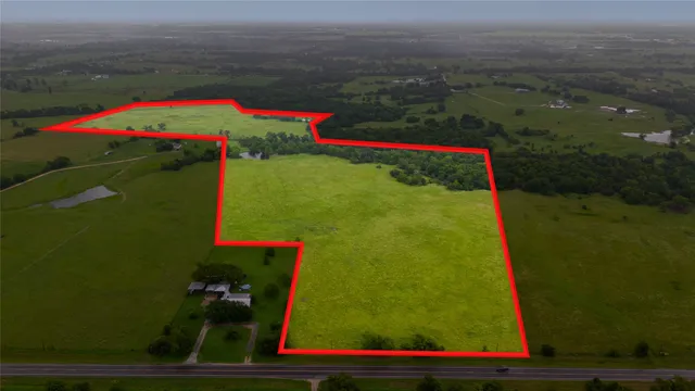 a view of a outdoor space