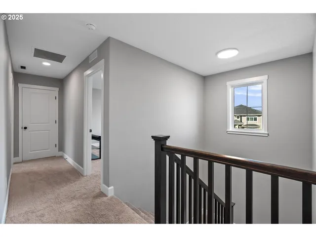 $725,000 | 8102 Northeast 168th Avenue, Vancouver, WA 98682