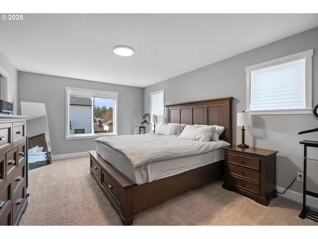 $725,000 | 8102 Northeast 168th Avenue, Vancouver, WA 98682