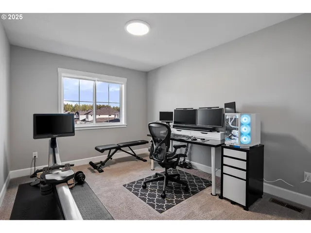 $725,000 | 8102 Northeast 168th Avenue, Vancouver, WA 98682