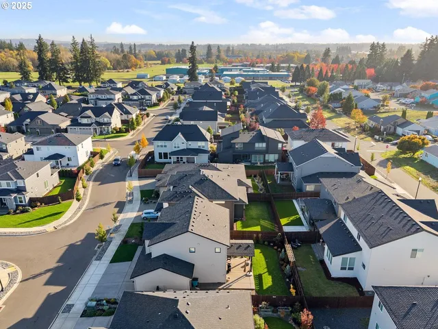 $725,000 | 8102 Northeast 168th Avenue, Vancouver, WA 98682