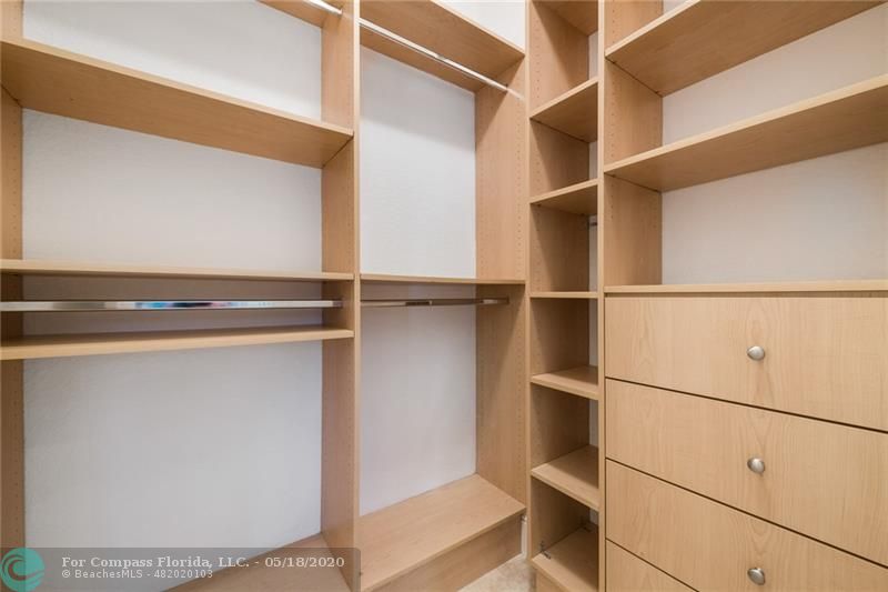 265 West Heather Drive Key Biscayne, FL 33149 - Photo 16 of 55