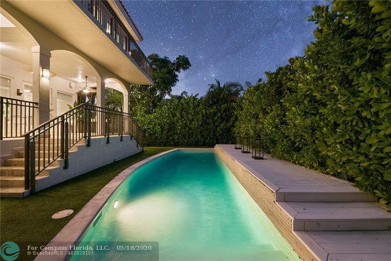 265 West Heather Drive Key Biscayne, FL 33149 - Photo 8 of 55