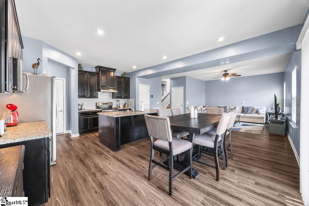 202 Huron Way Greenville, SC 29607 - Photo 6 of 37 Gallery Image 6