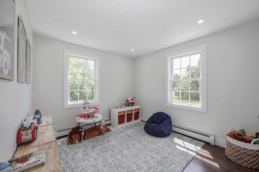 16 Silver Lake Road Hollis, NH 03049 - Photo 20 of 31 Gallery Image 20