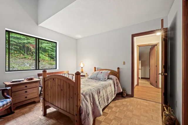 $439,000 | 248 Barton Avenue, Belchertown, MA 01007