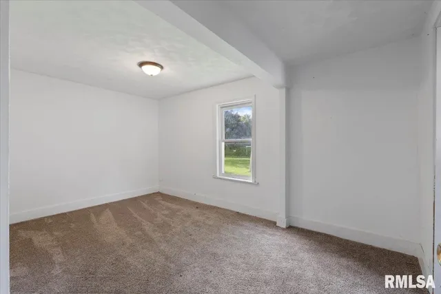 $90,000 | 336 East Ogden Avenue, Geneseo, IL 61254