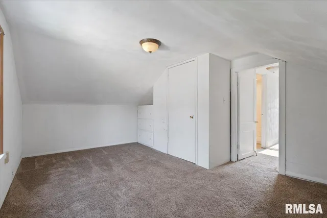 $90,000 | 336 East Ogden Avenue, Geneseo, IL 61254