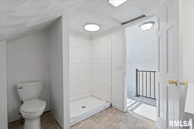 $90,000 | 336 East Ogden Avenue, Geneseo, IL 61254