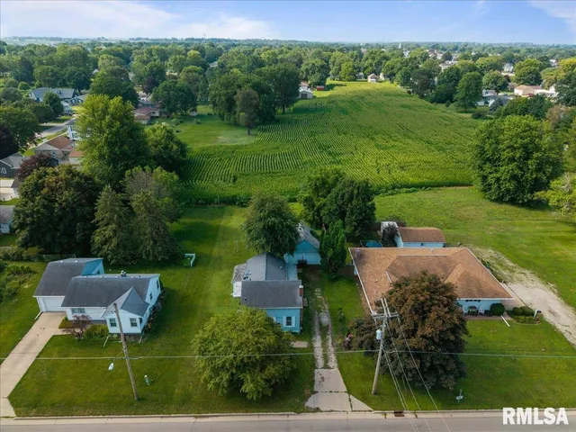 $90,000 | 336 East Ogden Avenue, Geneseo, IL 61254