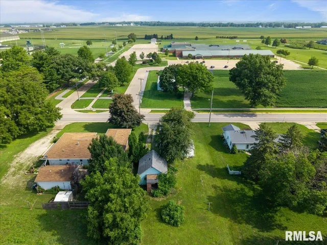 $90,000 | 336 East Ogden Avenue, Geneseo, IL 61254
