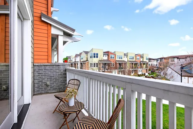 $1,688,000 | 817 Galt Terrace, Unit 4, Sunnyvale, CA 94085