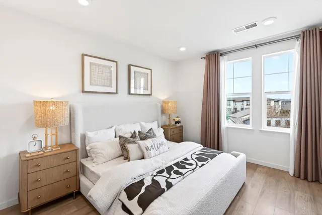 $1,688,000 | 817 Galt Terrace, Unit 4, Sunnyvale, CA 94085