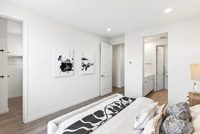 $1,688,000 | 817 Galt Terrace, Unit 4, Sunnyvale, CA 94085