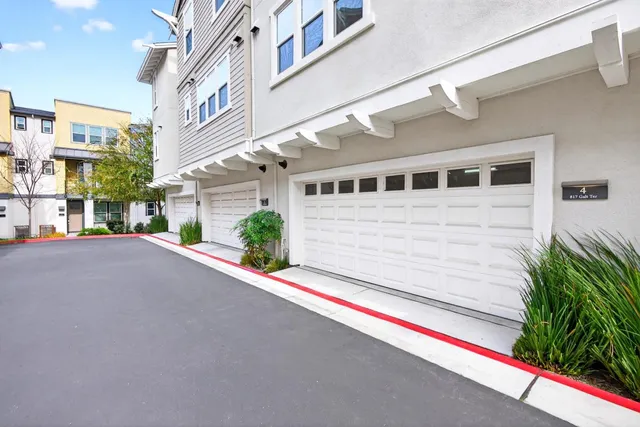 $1,688,000 | 817 Galt Terrace, Unit 4, Sunnyvale, CA 94085