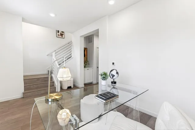 $1,688,000 | 817 Galt Terrace, Unit 4, Sunnyvale, CA 94085