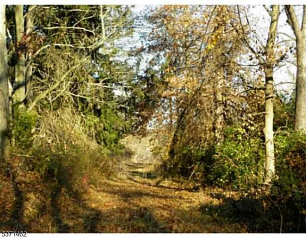 $1,400,000 | 3241 Highway 27, Franklin Park, NJ 08823