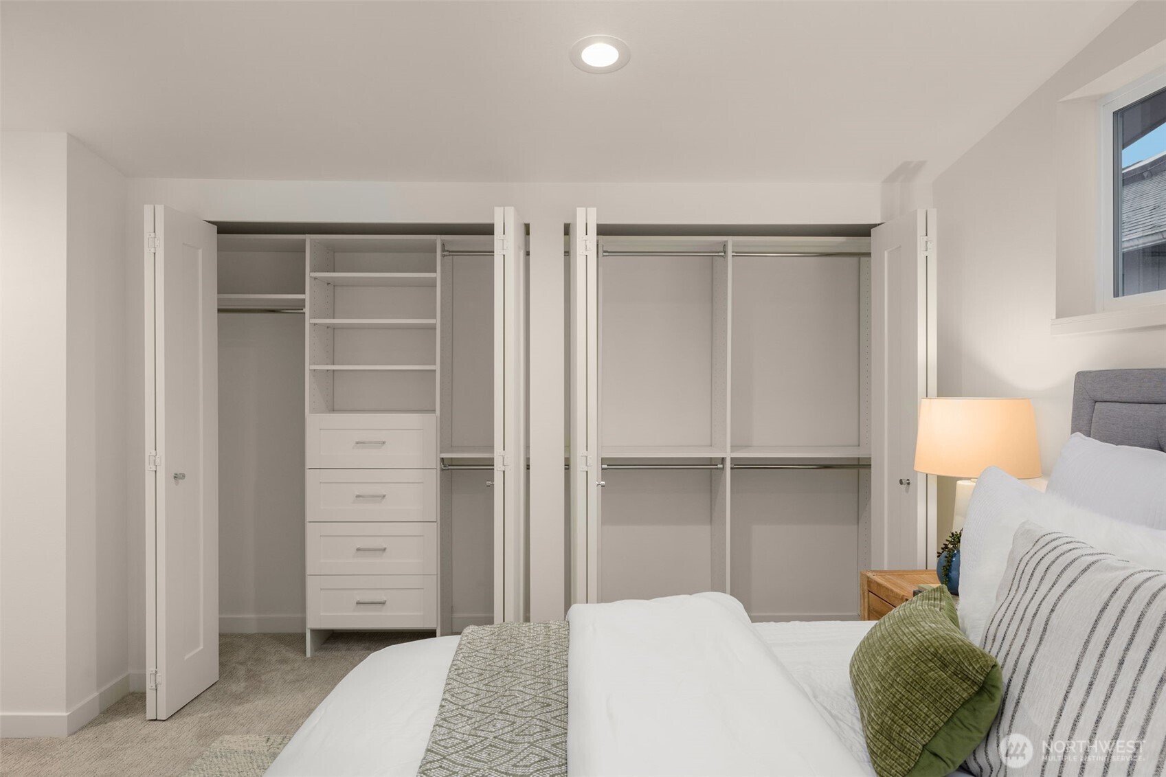 4411 21st Avenue Southwest Seattle, WA 98106 - Photo 17 of 25