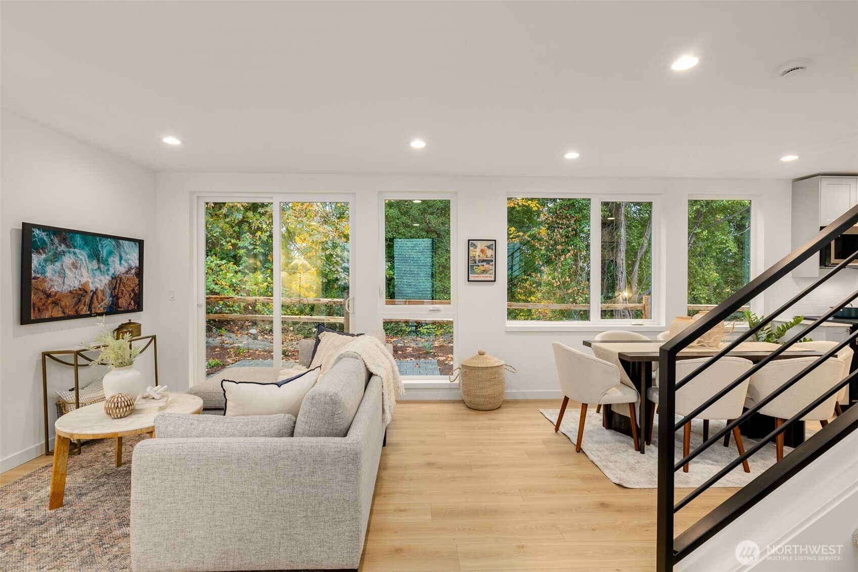 4411 21st Avenue Southwest Seattle, WA 98106 - Photo 6 of 25