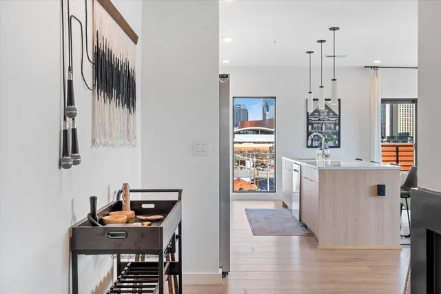 $1,425,000 | 635 7th Avenue South, Unit 309, Nashville, TN 37203