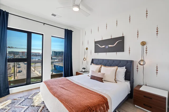 $1,425,000 | 635 7th Avenue South, Unit 309, Nashville, TN 37203
