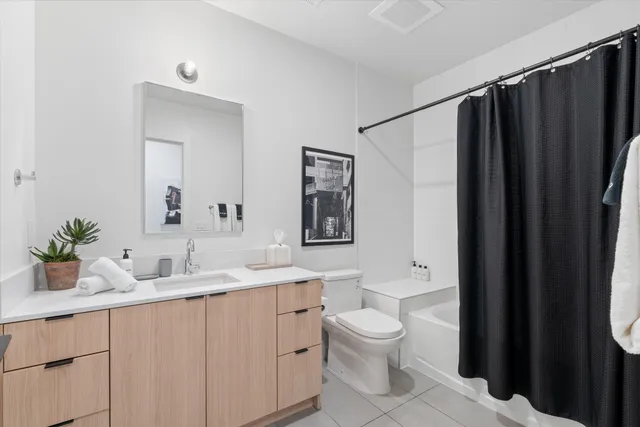 $1,425,000 | 635 7th Avenue South, Unit 309, Nashville, TN 37203