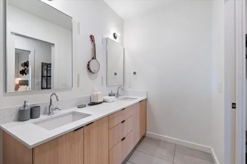 $1,425,000 | 635 7th Avenue South, Unit 309, Nashville, TN 37203