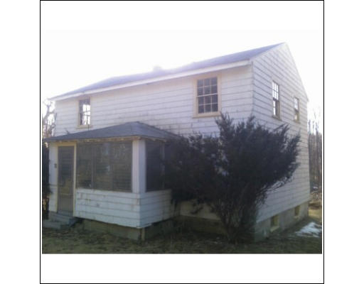21 Asnebumskit Road Paxton, MA 01612 - Photo 3 of 6 Gallery Image 3