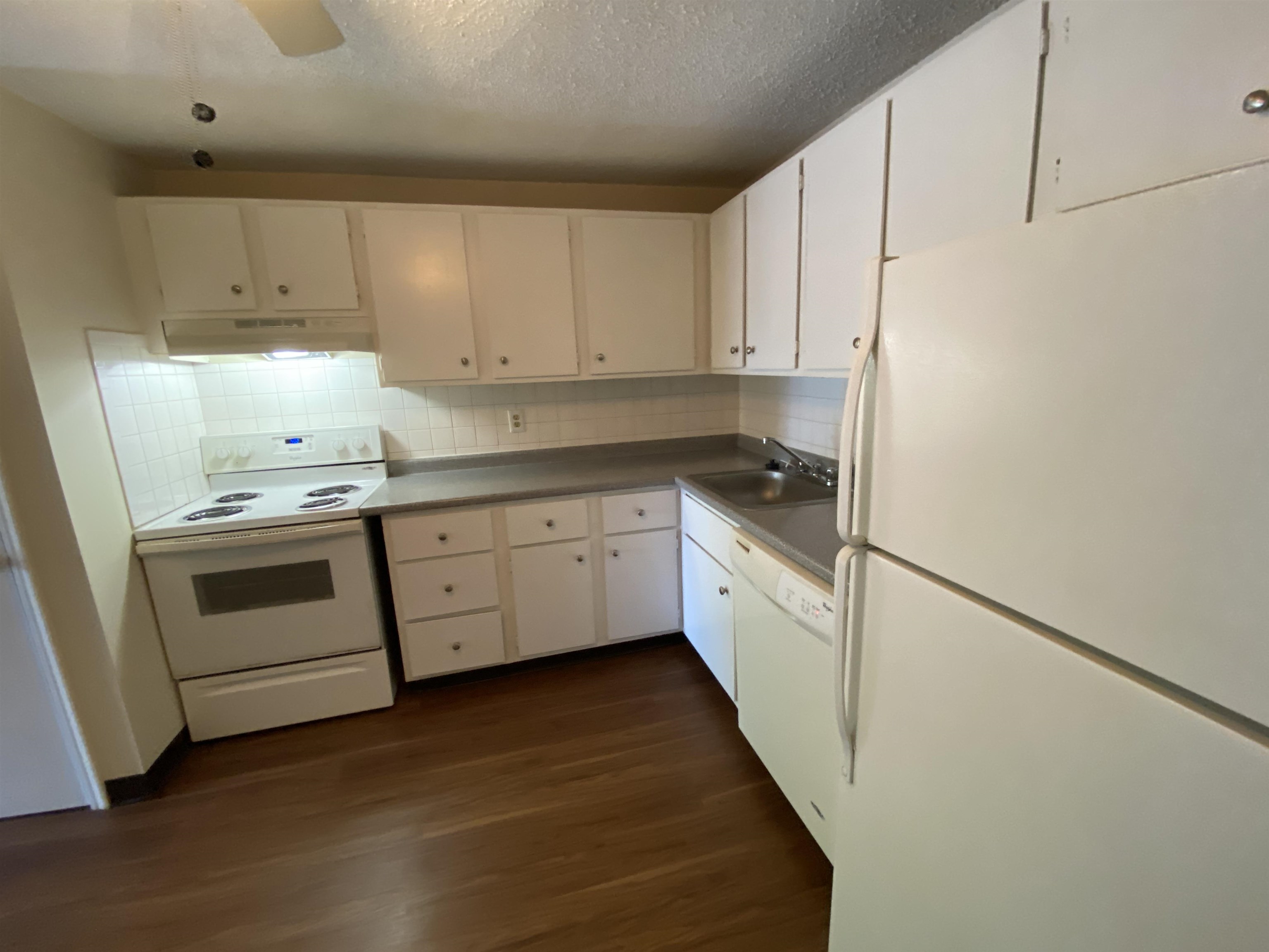 29 Capron Road, Unit 34 Milford, NH 03055 - Photo 20 of 38