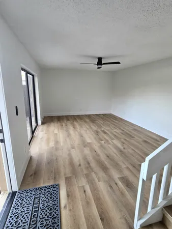 $2,550 | 4204 Waterview Circle, Palm Springs, FL 33461