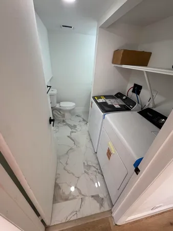 $2,550 | 4204 Waterview Circle, Palm Springs, FL 33461