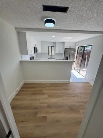 $2,550 | 4204 Waterview Circle, Palm Springs, FL 33461