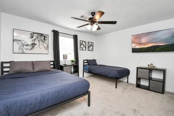 $9,500 | 15711 Creekhaven Drive, Houston, TX 77084