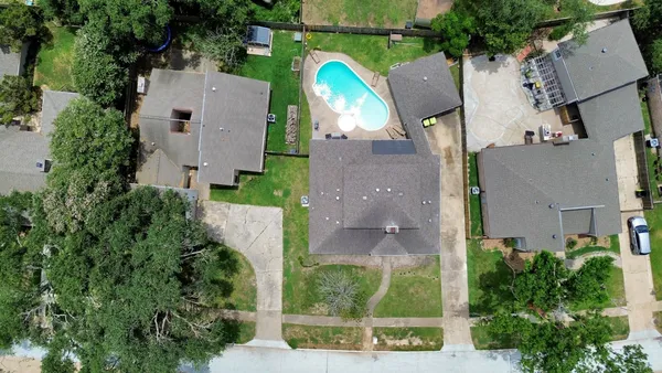 $9,500 | 15711 Creekhaven Drive, Houston, TX 77084