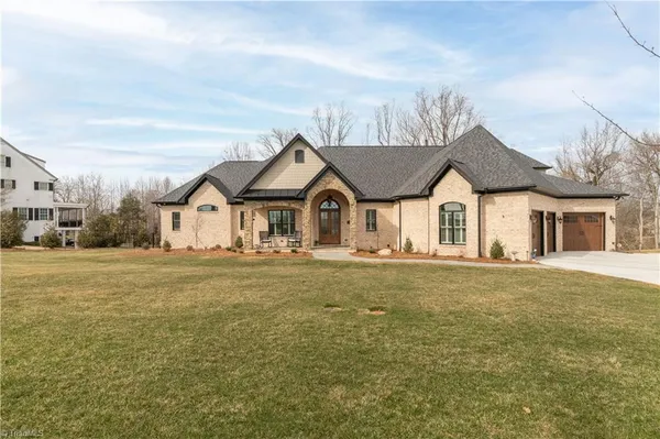 $1,750,000 | 7955 Valley View Drive, Clemmons, NC 27012