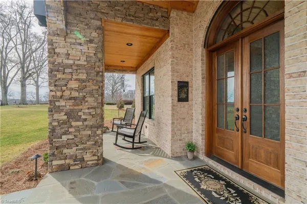 $1,695,000 | 7955 Valley View Drive, Clemmons, NC 27012