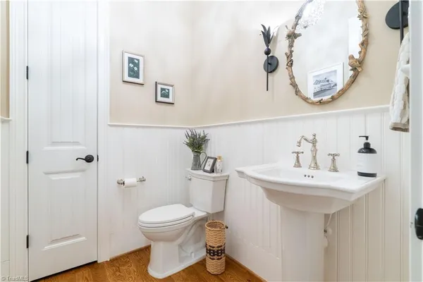 $1,695,000 | 7955 Valley View Drive, Clemmons, NC 27012