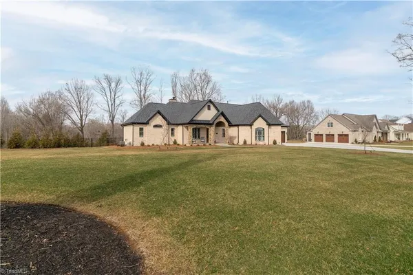$1,695,000 | 7955 Valley View Drive, Clemmons, NC 27012