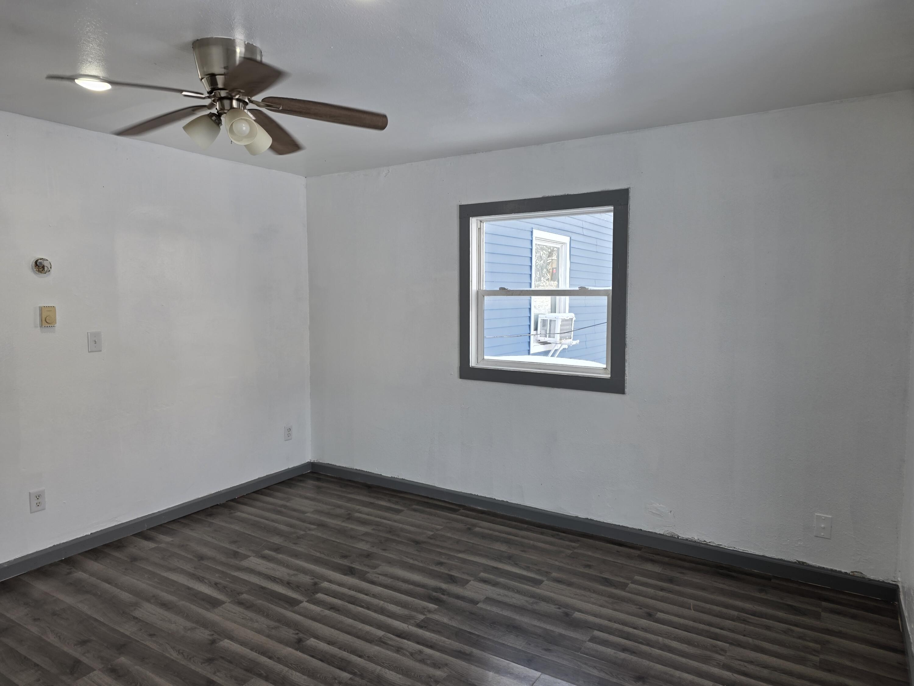 4615 Byrd Avenue Racine, WI 53405 - Photo 6 of 20 18182