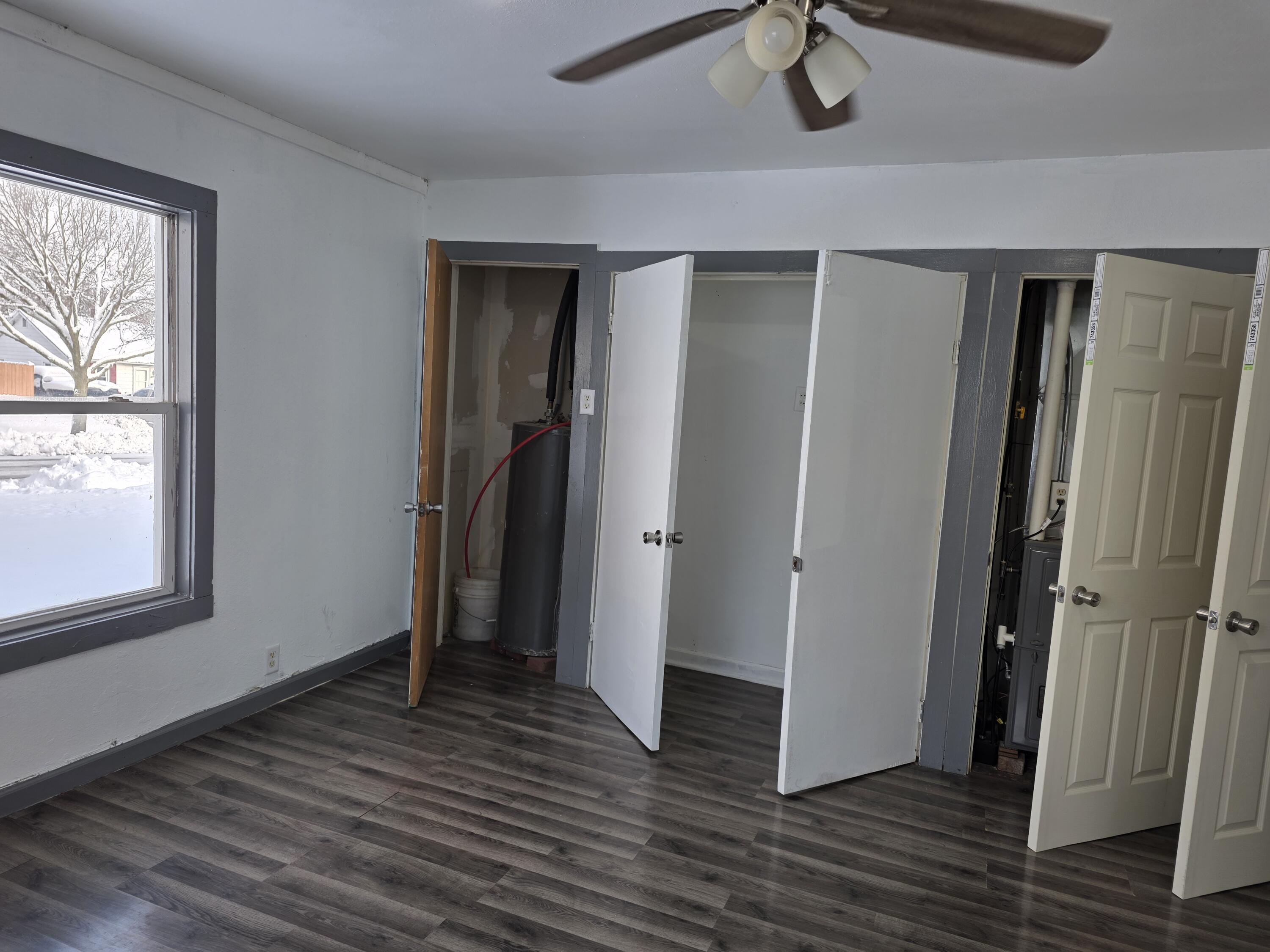 4615 Byrd Avenue Racine, WI 53405 - Photo 8 of 20 18181