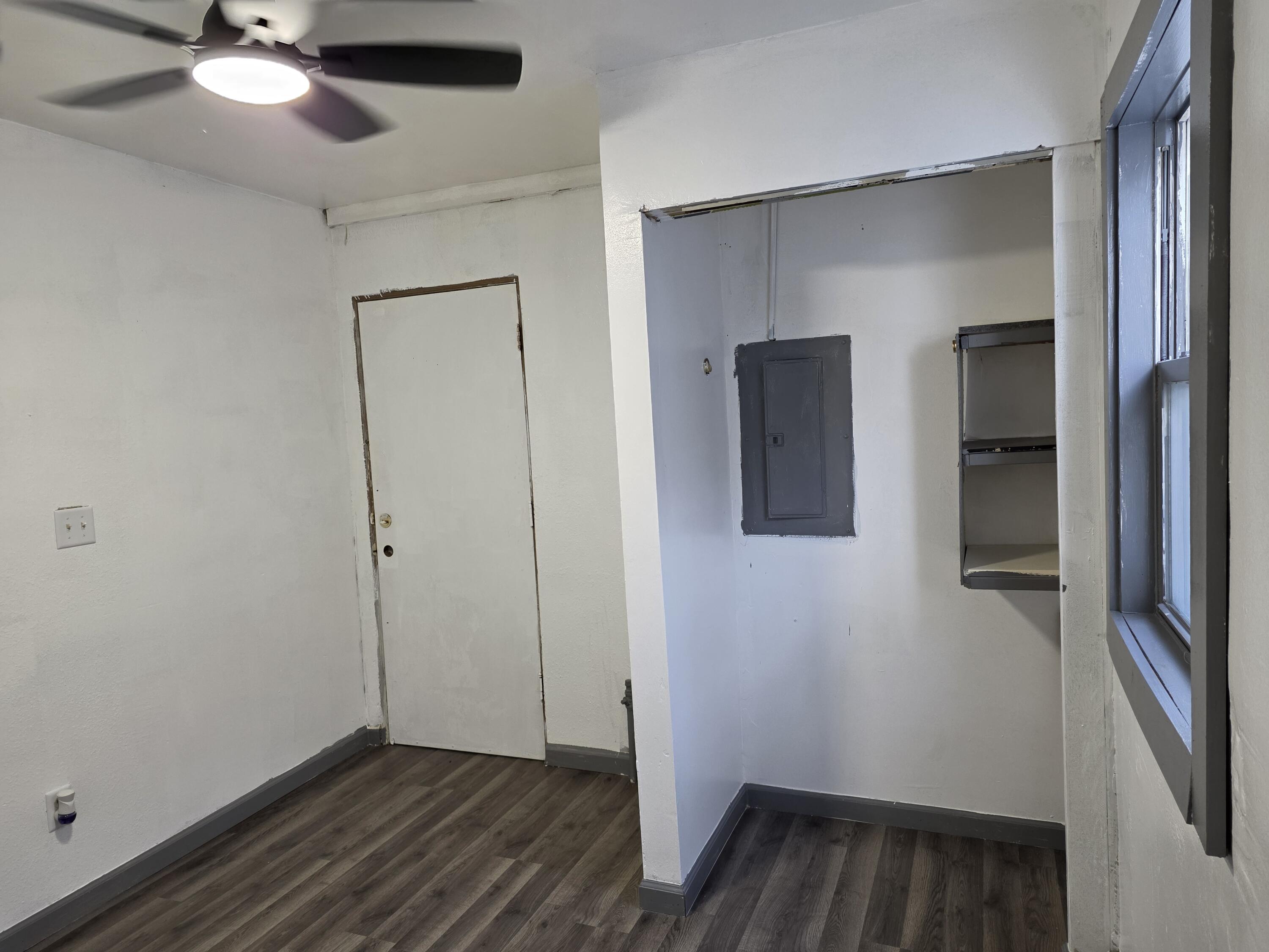 4615 Byrd Avenue Racine, WI 53405 - Photo 10 of 20 18178