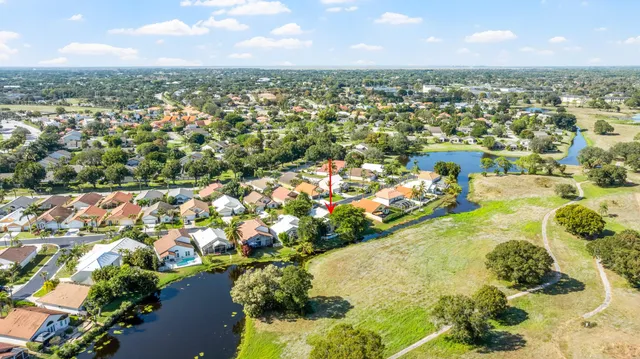 $740,000 | 2650 Fairway Cove Court, Wellington, FL 33414