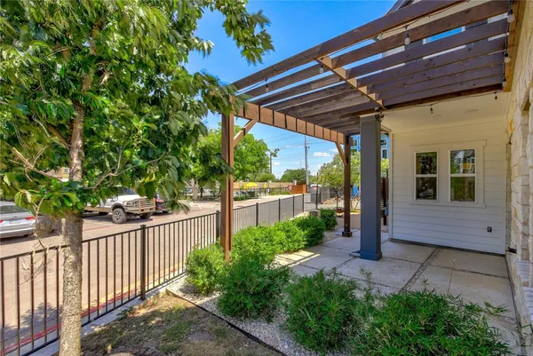 $3,100 | 10303 Oldham Cove, Austin, TX 78717