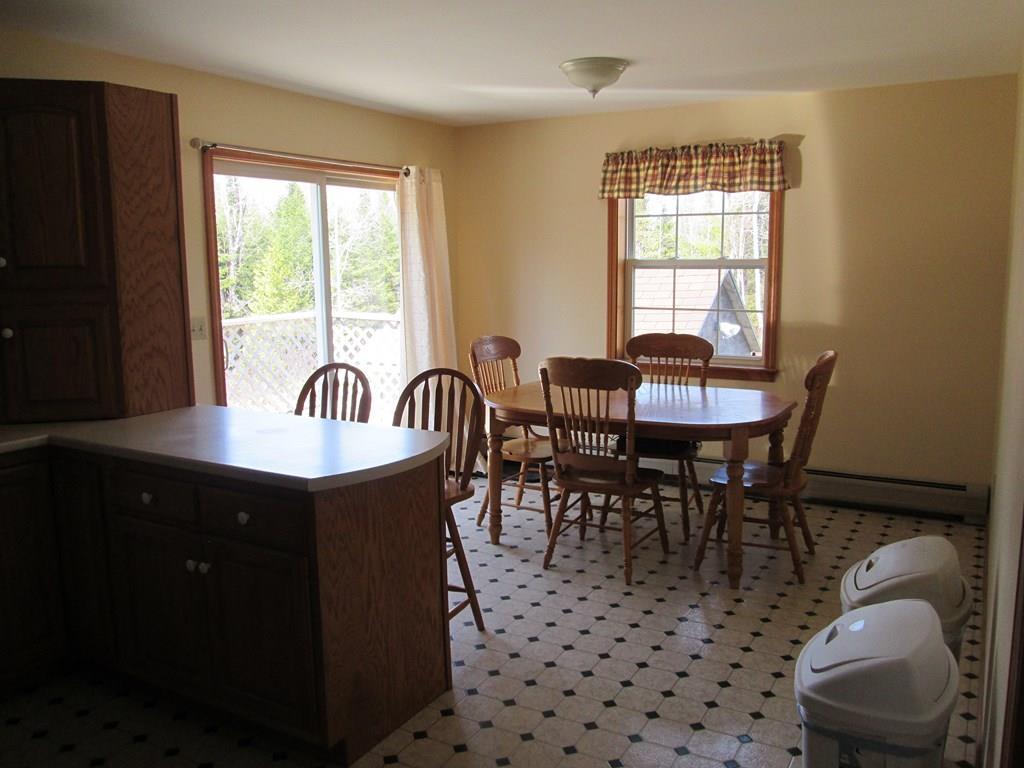 75 10 Road Bradley, ME 04411 - Photo 5 of 33 Dinning Area