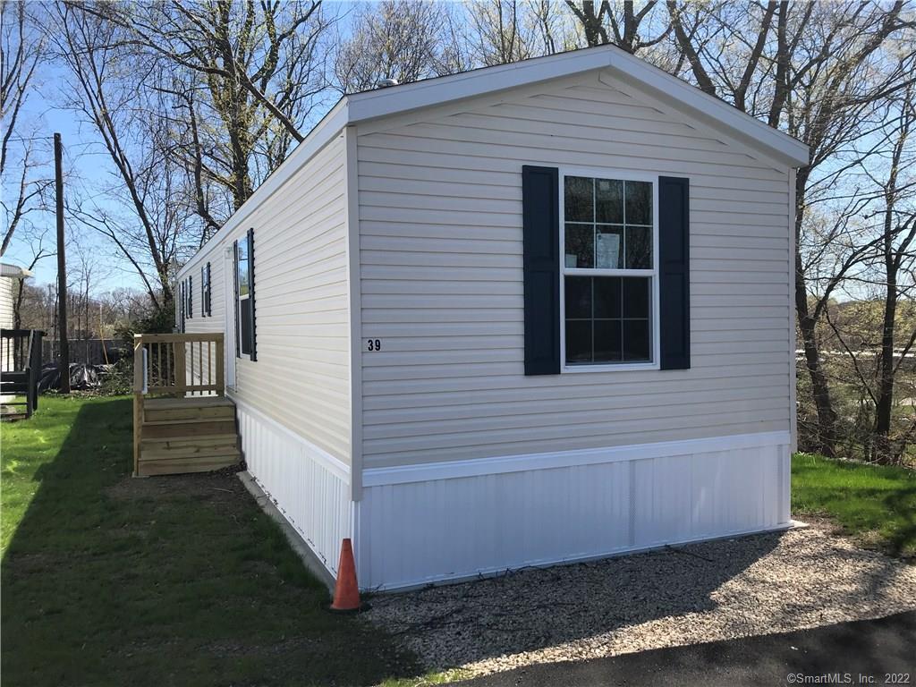 19 Leetes Island Road, Unit 39 Branford, CT 06405 - Photo 1 of 1 Gallery Image 1