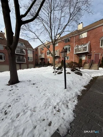 $3,750 | 101 Grove Street, Unit 17, Stamford, CT 06901