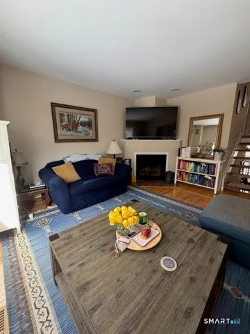 $3,750 | 101 Grove Street, Unit 17, Stamford, CT 06901