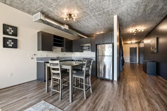 $555,000 | 1818 L Street, Unit 407, Sacramento, CA 95811