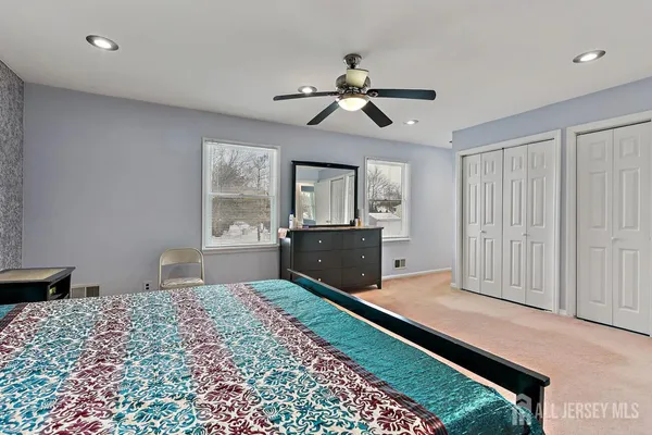 $779,000 | 2 Lioni Court, Piscataway, NJ 08854